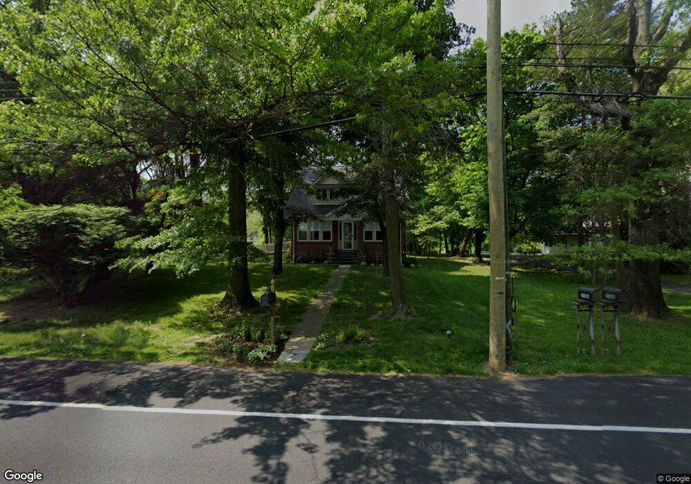 1164 E Schuylkill Rd, Pottstown, PA 19465 - photo 1