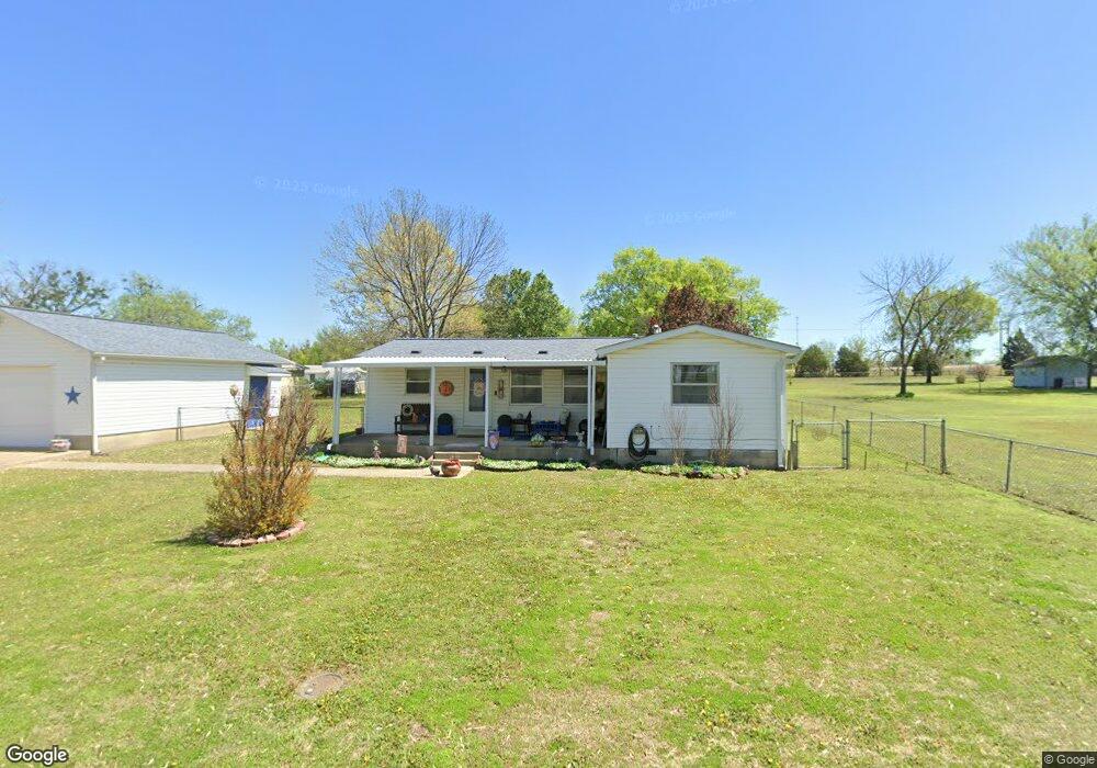 1128 N 13th St, Sapulpa, OK 74066 - photo 1
