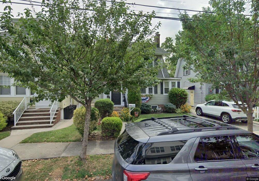 113 Dickie Ave, Staten Island, NY 10314 - photo 1