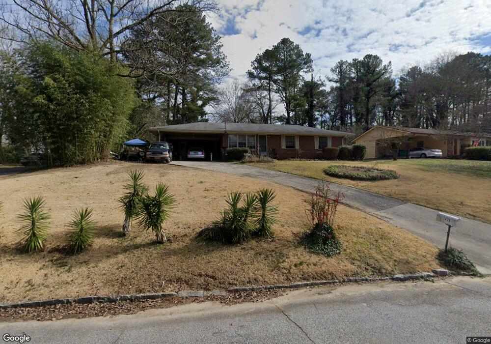 475 Kenridge Cir, Stone Mountain, GA 30083 - photo 1