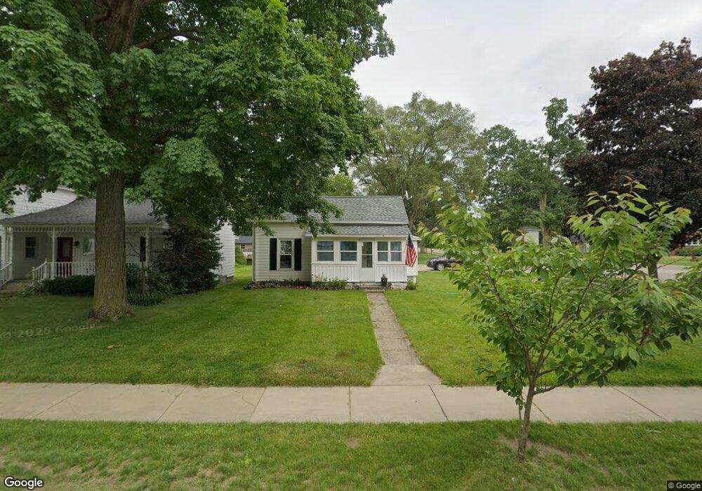 421 S Main St, Wayland, MI 49348 - photo 1