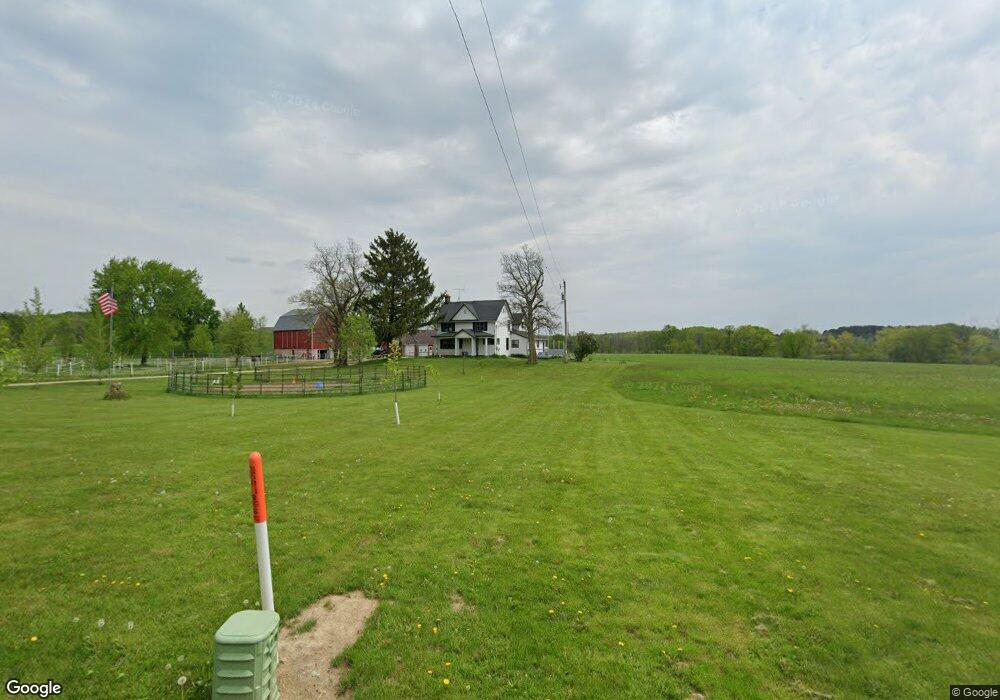 8540 Sandy Ridge Rd, Kewaskum, WI 53040 - photo 1