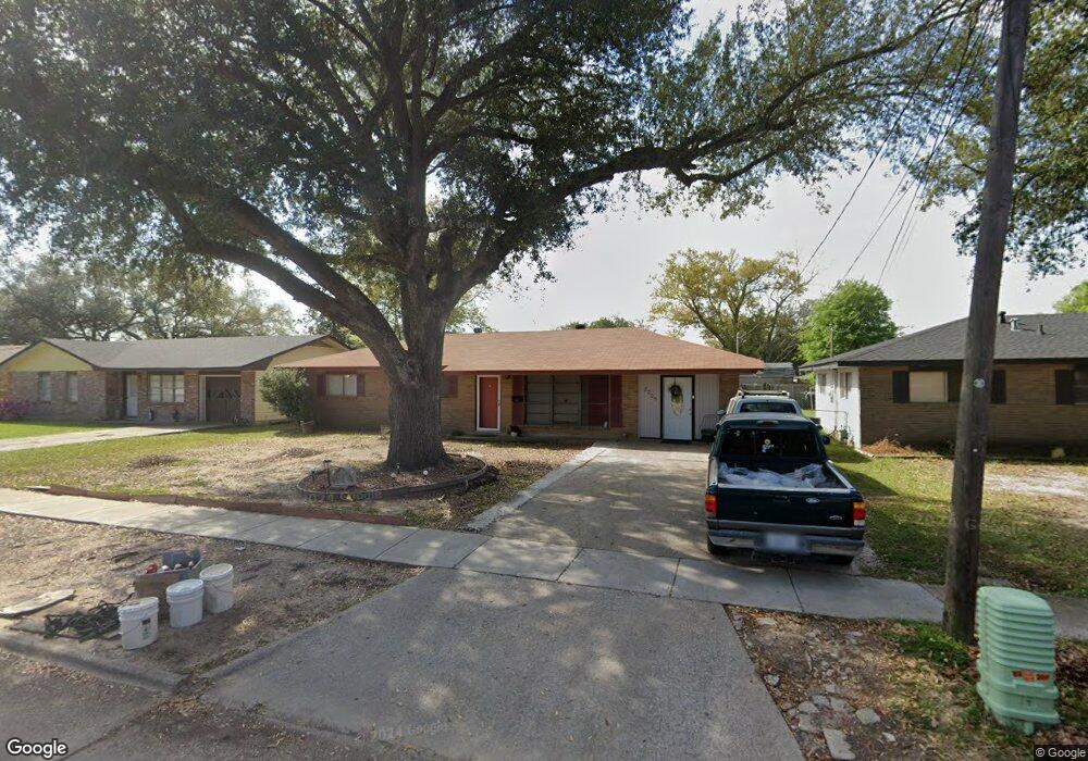 2328 13th St, Lake Charles, LA 70601 - photo 1