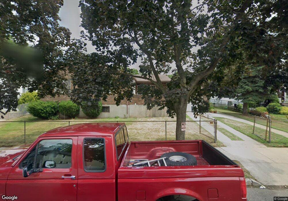 74 Lyceum Ct, Staten Island, NY 10310 - photo 1