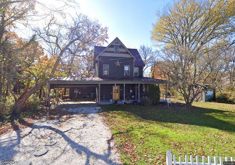 1710 Forsythia Ln, Halethorpe, MD 21227 - photo 1