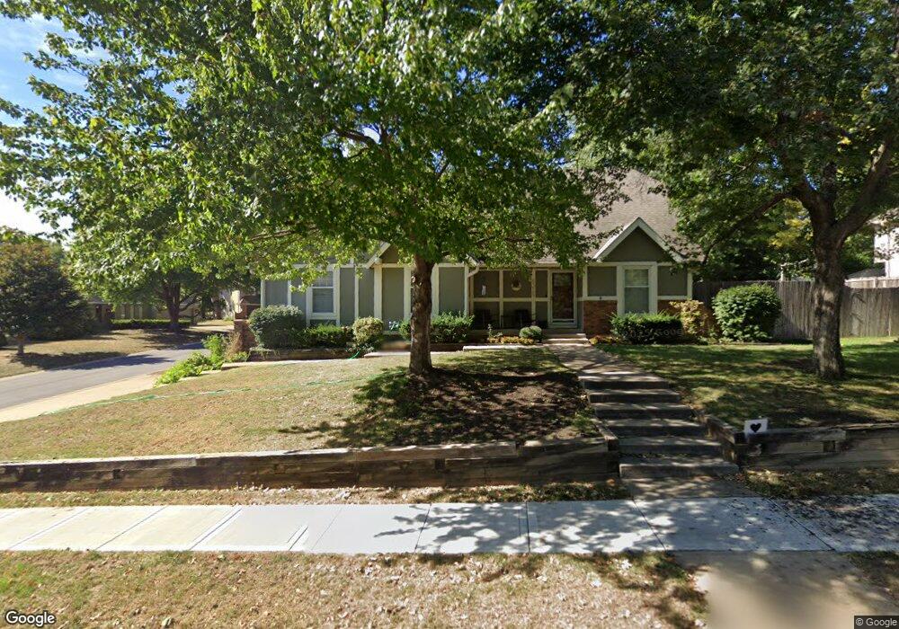 6326 Acuff St, Shawnee, KS 66216 - photo 1