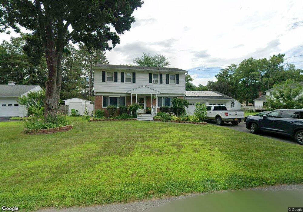 2 Cedar Dr unit Red Hook Town and Sc, Rhinebeck, NY 12572 - photo 1