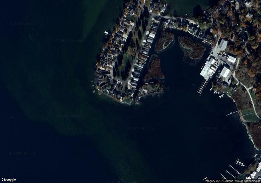 10293 N Grand Blvd, Syracuse, IN 46567 - photo 1