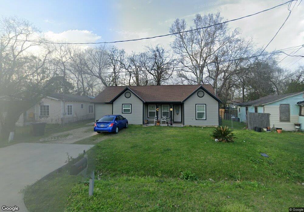 842 Fair St, Houston, TX 77088 - photo 1