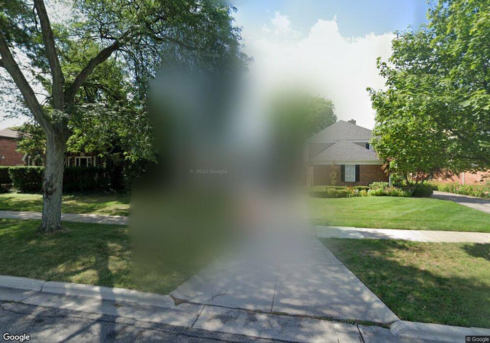 733 Saint Clair St, Grosse Pointe, MI 48230 - photo 1