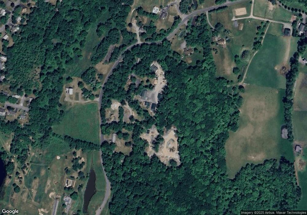 172 Middle Rd, Rhinebeck, NY 12572 - photo 1