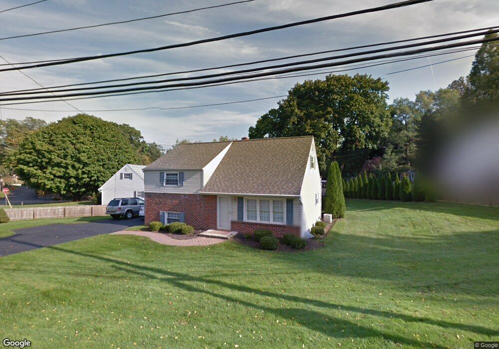 1747 Russell Rd, Paoli, PA 19301 - photo 1