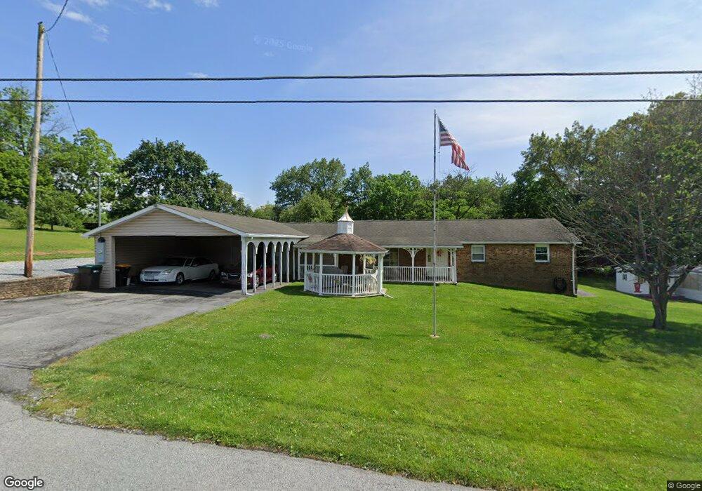 2284 Fisher Rd, Chambersburg, PA 17202 - photo 1