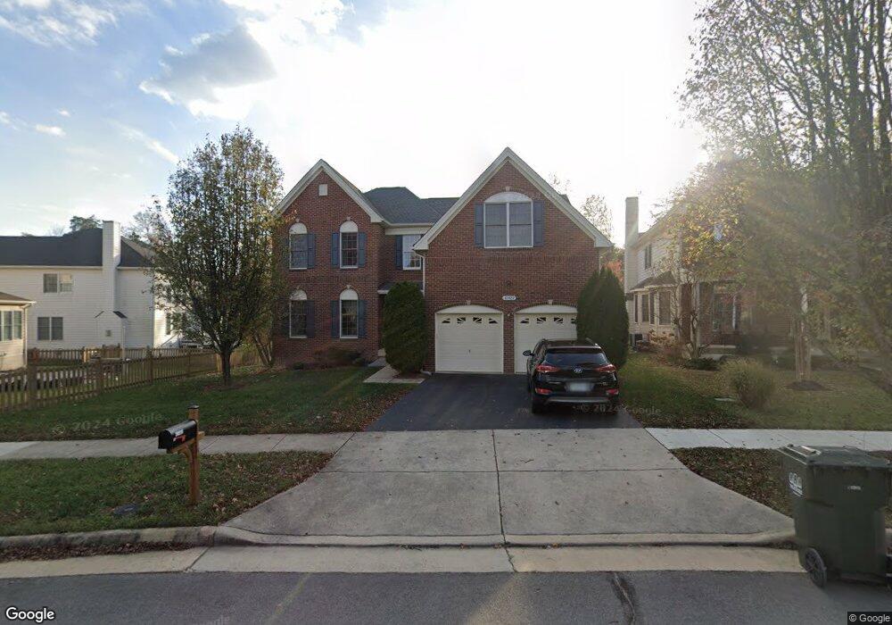 42489 Unicorn Dr, Chantilly, VA 20152 - photo 1