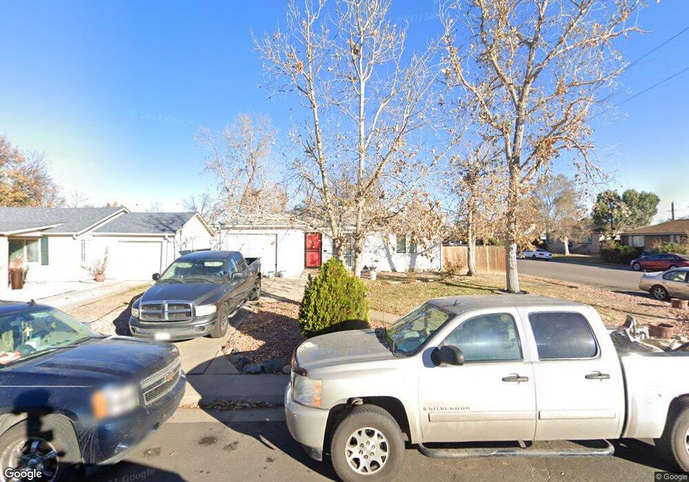 700 Geneva St, Aurora, CO 80010 - photo 1