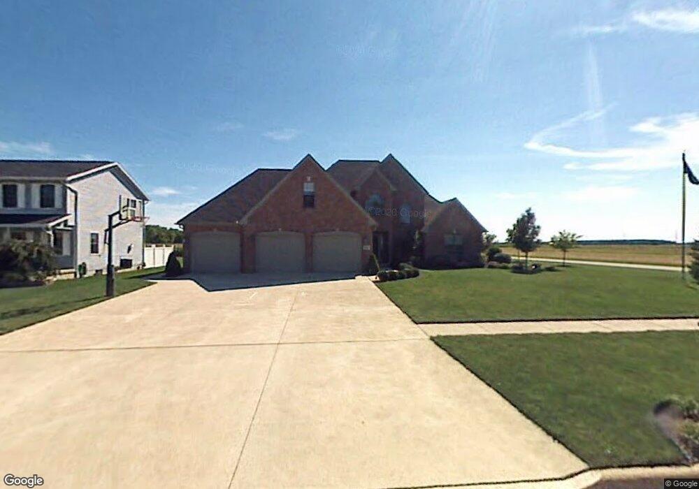 801 Challenger Dr, Woodville, OH 43469 - photo 1