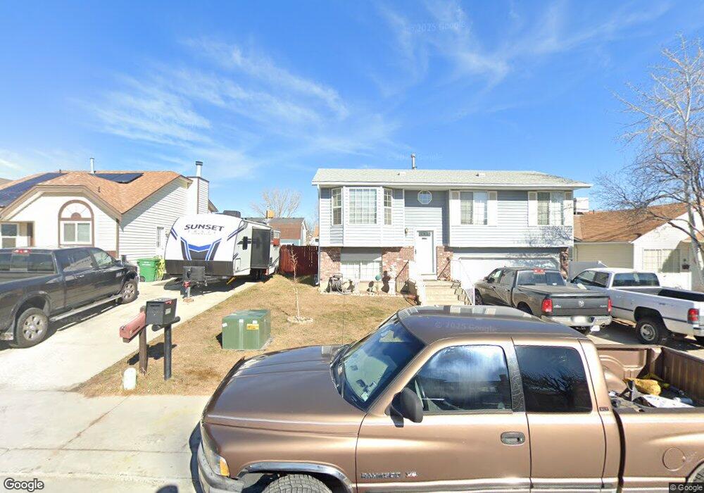 5554 Deerbrush Cir, West Jordan, UT 84081 - photo 1