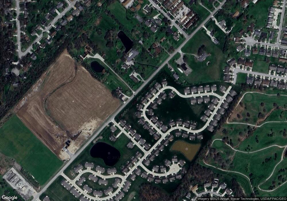 668 Wood Run Dr unit 49, Marysville, OH 43040 - photo 1