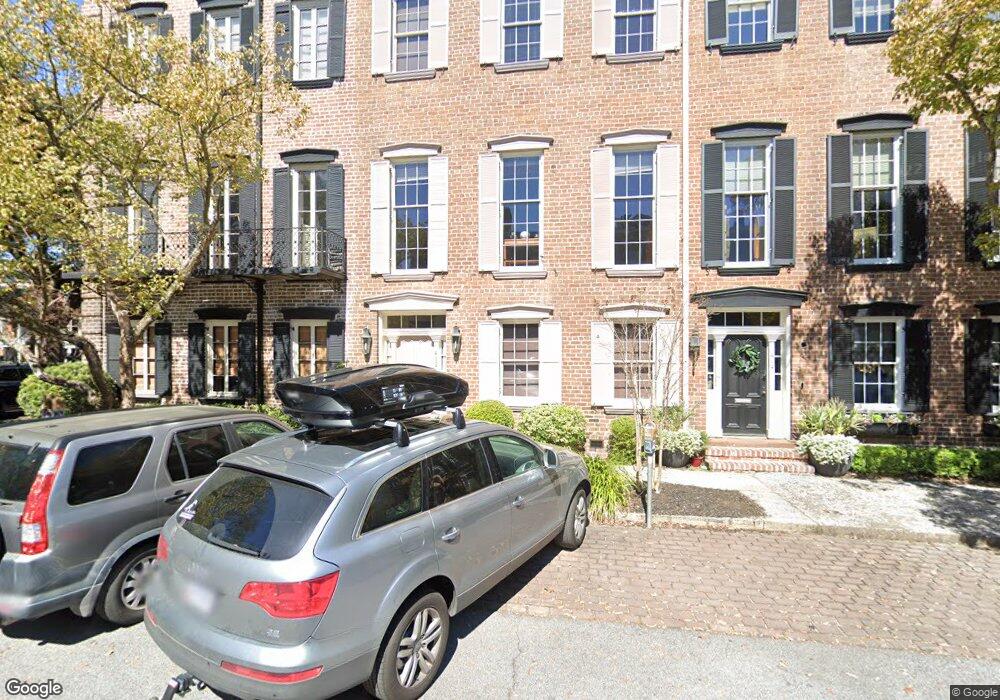 412 E Macon St, Savannah, GA 31401 - photo 1