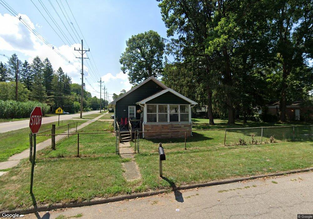 1648 Maple St, Niles, MI 49120 - photo 1