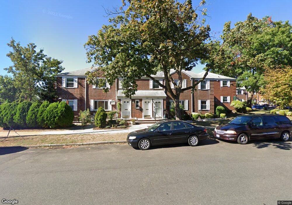 7326 263rd St unit G-1, Glen Oaks, NY 11004 - photo 1