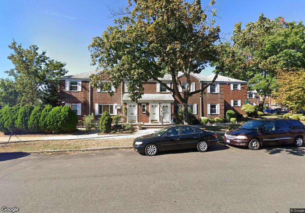 7326 263rd St unit G6-2, Glen Oaks, NY 11004 - photo 1