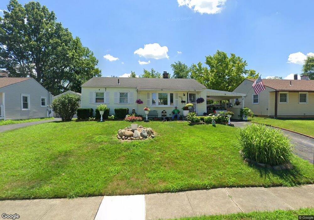 1863 E Beaumont Rd, Columbus, OH 43224 - photo 1