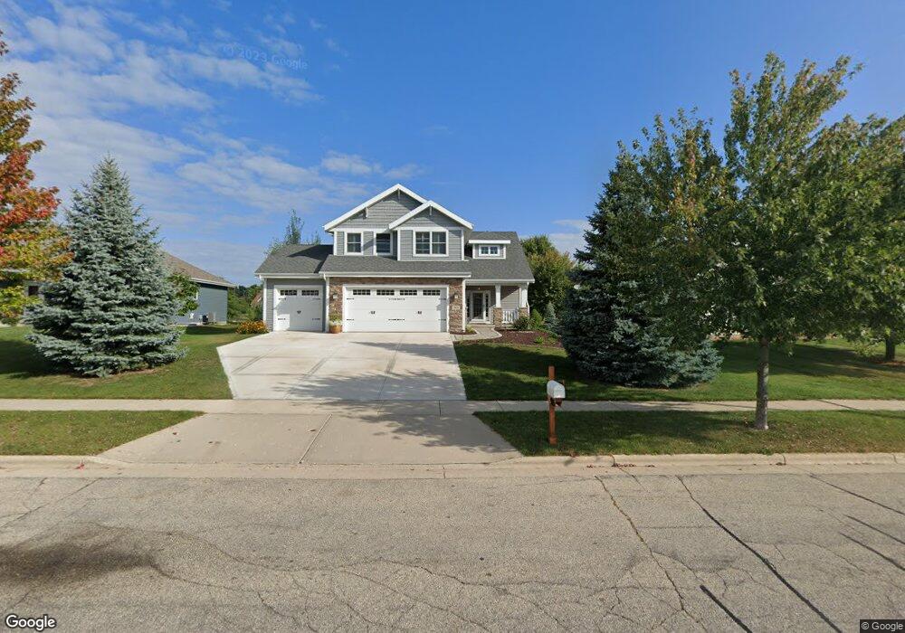 965 Halcyon Days Ct, Oregon, WI 53575 - photo 1