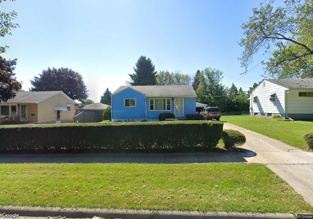 2633 Iroquois Rd, Waukegan, IL 60087 - photo 1