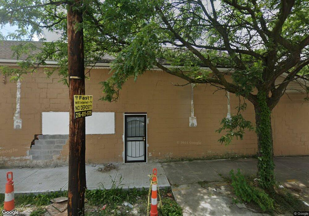 3974 E 131st St, Cleveland, OH 44105 - photo 1