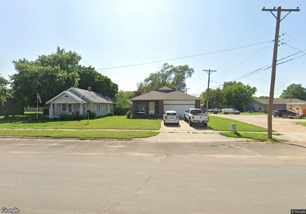 121 S Colorado Ave, Colwich, KS 67030 - photo 1