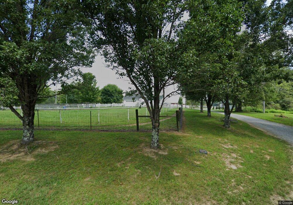 268 L R Neal Rd, Crossville, TN 38571 - photo 1