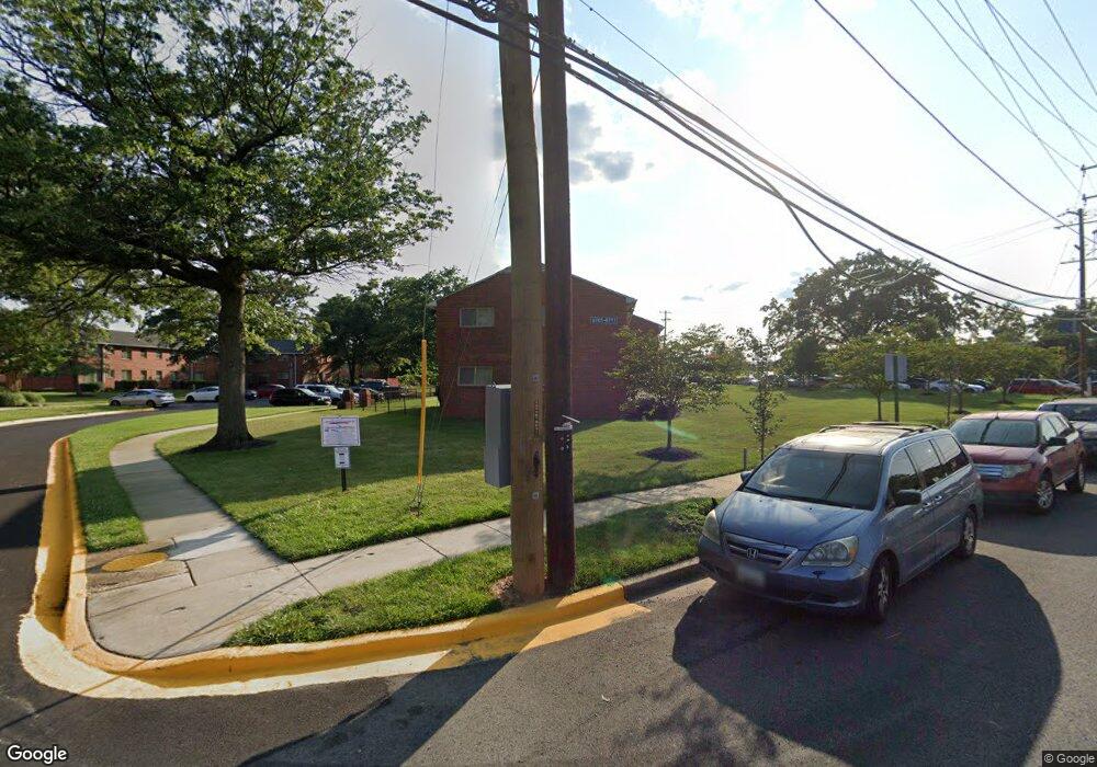 6701 W Forest Rd, Landover, MD 20785 - photo 1