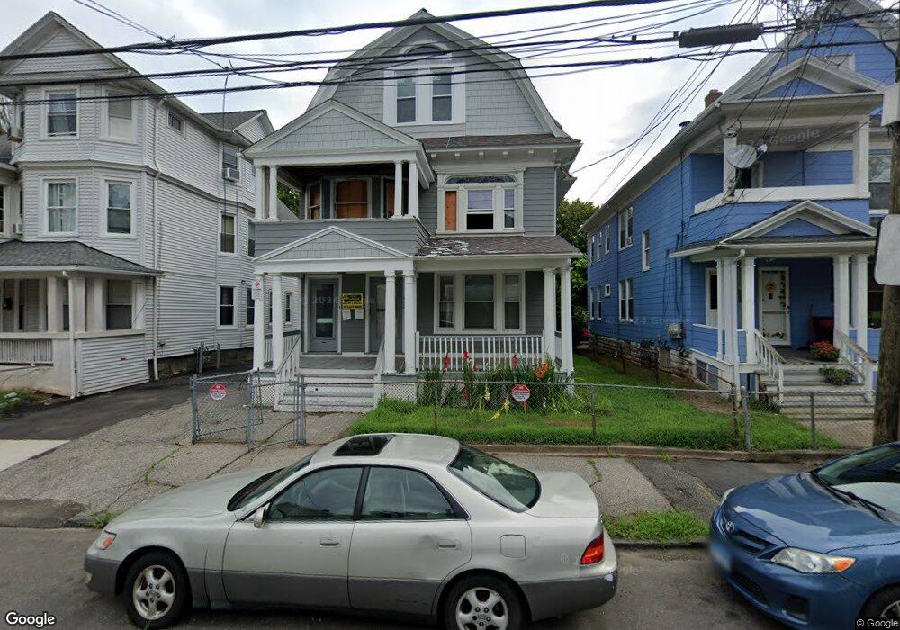 112 Poplar St, Bridgeport, CT 06605 - photo 1