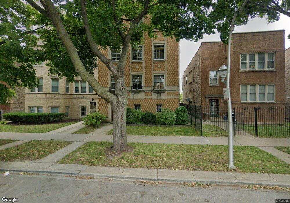 6038 N Fairfield Ave, Chicago, IL 60659 - photo 1