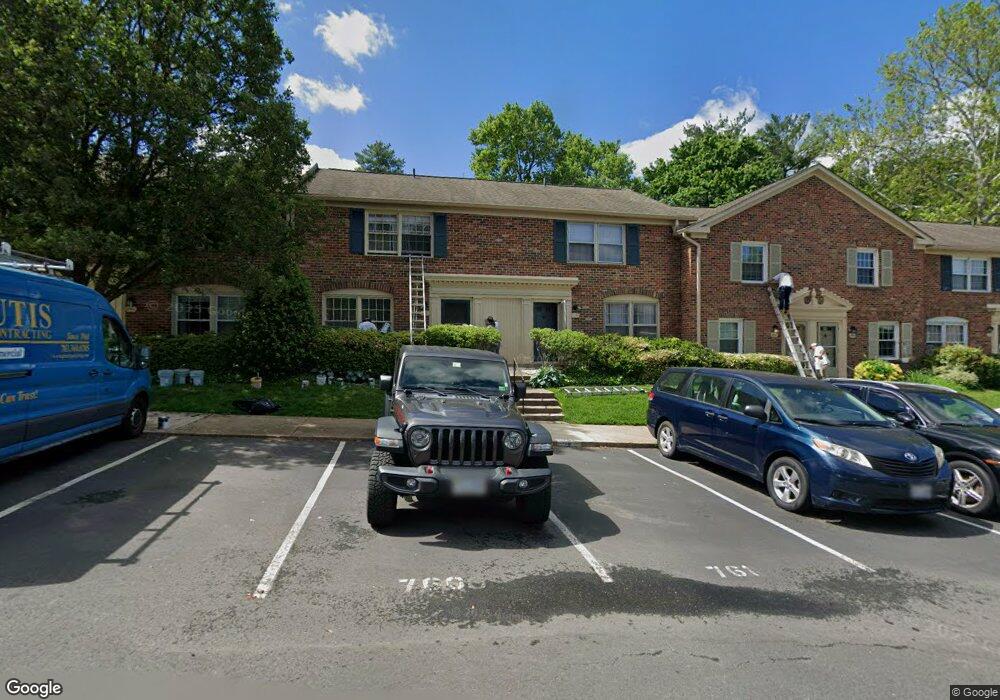 8515 Westover Ct unit 761, Springfield, VA 22152 - photo 1