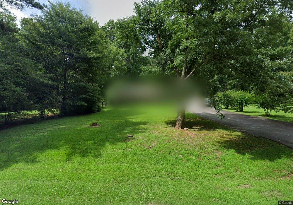 857 Oak Dr, Riverdale, GA 30274 - photo 1