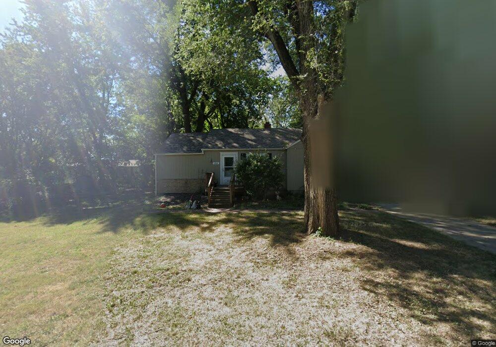 1204 NW B St, Blue Springs, MO 64015 - photo 1