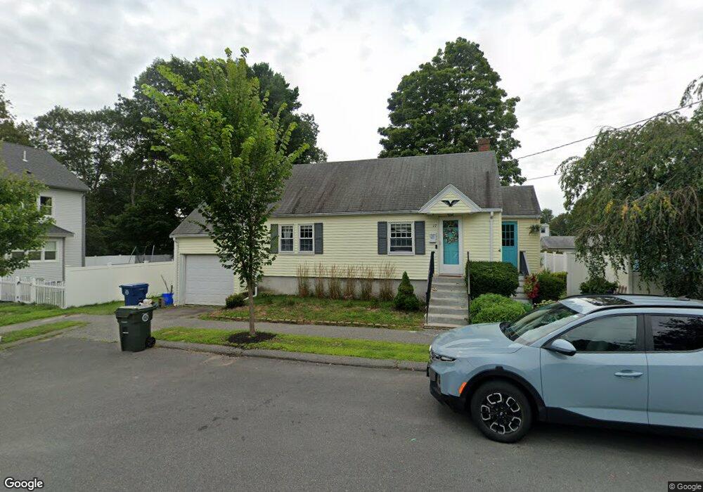 17 Hood Rd, Danvers, MA 01923 - photo 1