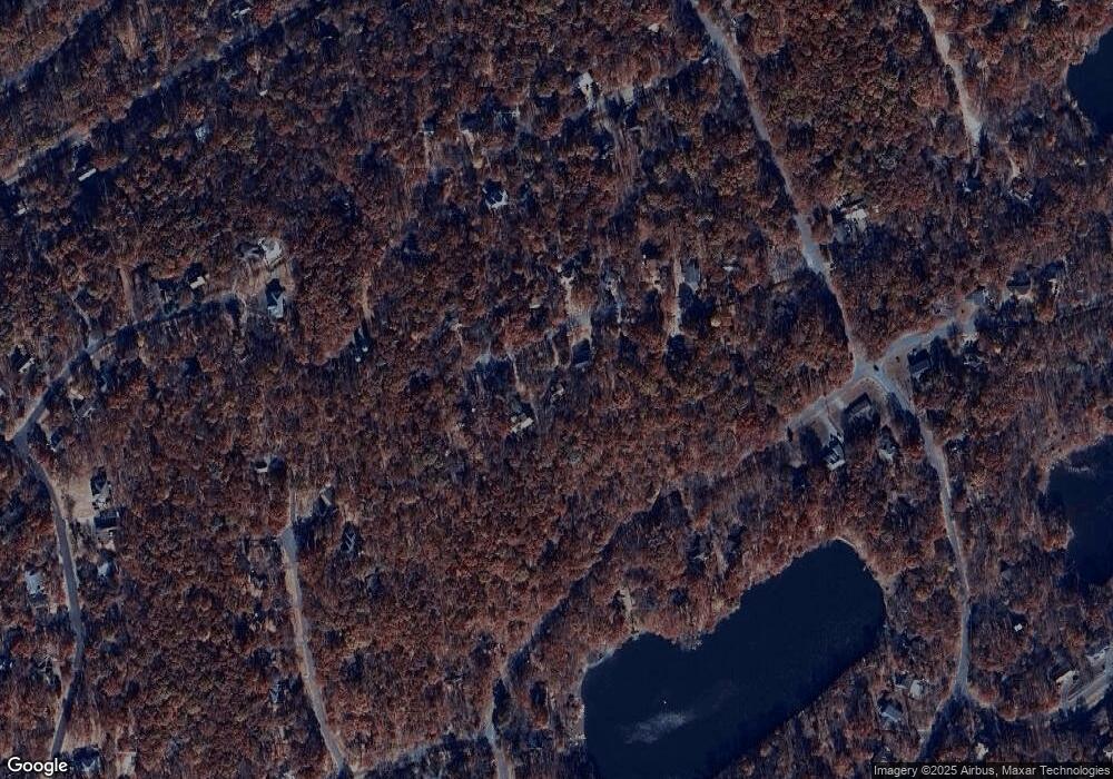 6129 Wales Ct, East Stroudsburg, PA 18301 - photo 1