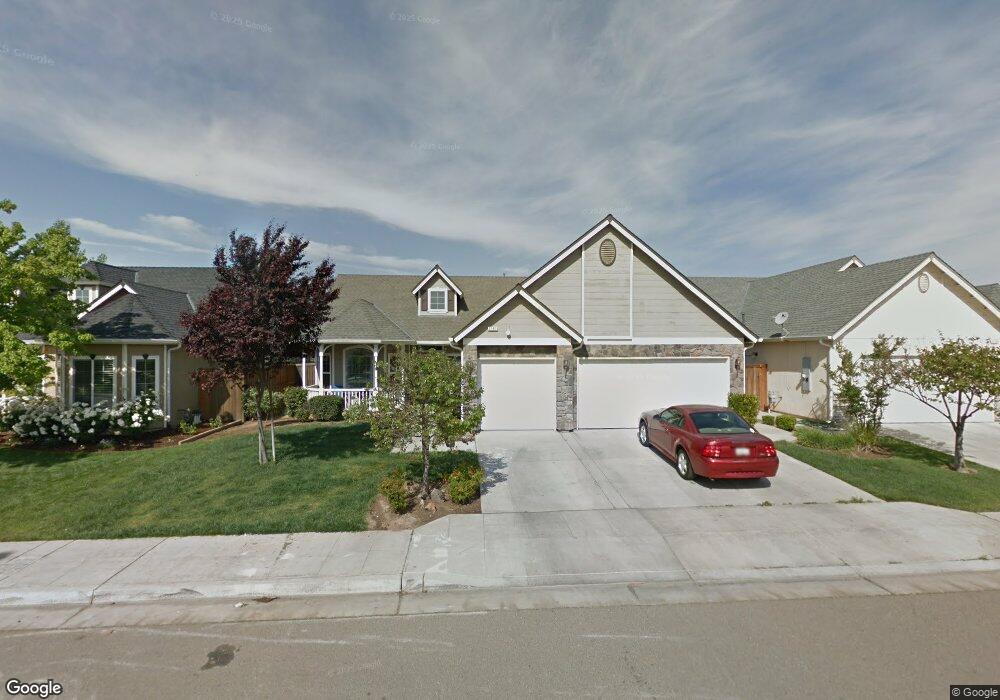 3181 N Clover Ave, Fresno, CA 93727 - photo 1