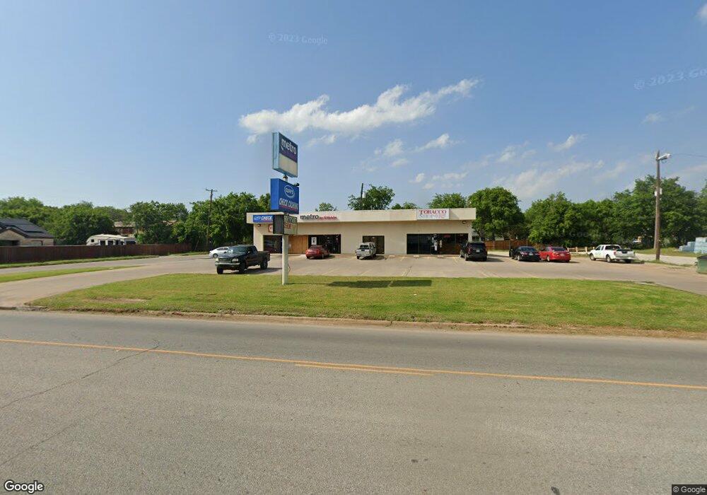 1731 W Morton St, Denison, TX 75020 - photo 1