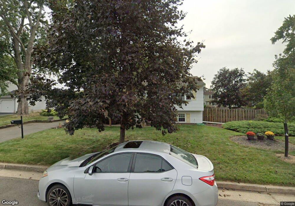 724 Pershing Ave, Middlesex, NJ 08846 - photo 1