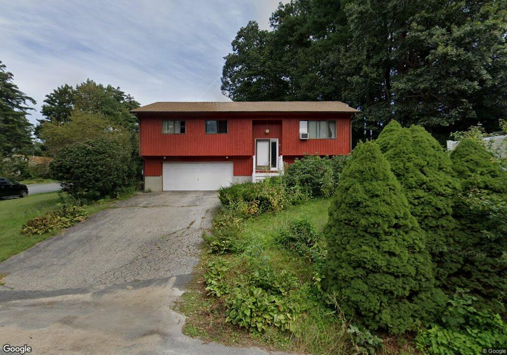 10 Tacoma Cir, Nashua, NH 03062 - photo 1