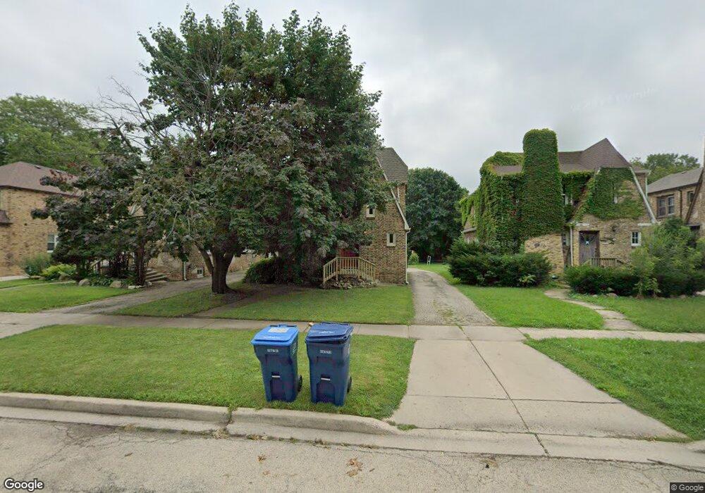 1013 W Atlantic Ave, Waukegan, IL 60085 - photo 1