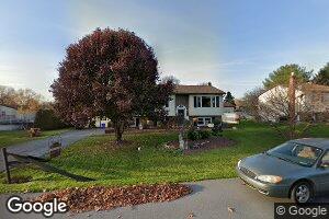 637 Meadow Dr, Lebanon, PA 17042