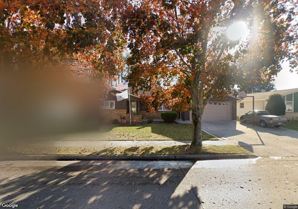 2913 42nd St, Two Rivers, WI 54241 - photo 1