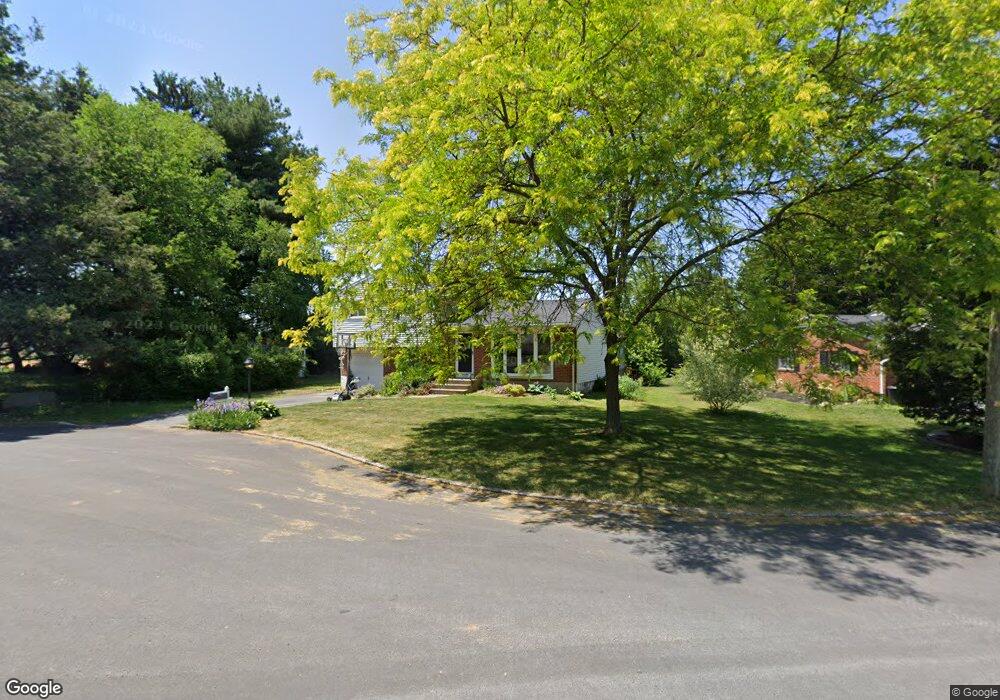 1250 Acorn Cir, Macungie, PA 18062 - photo 1