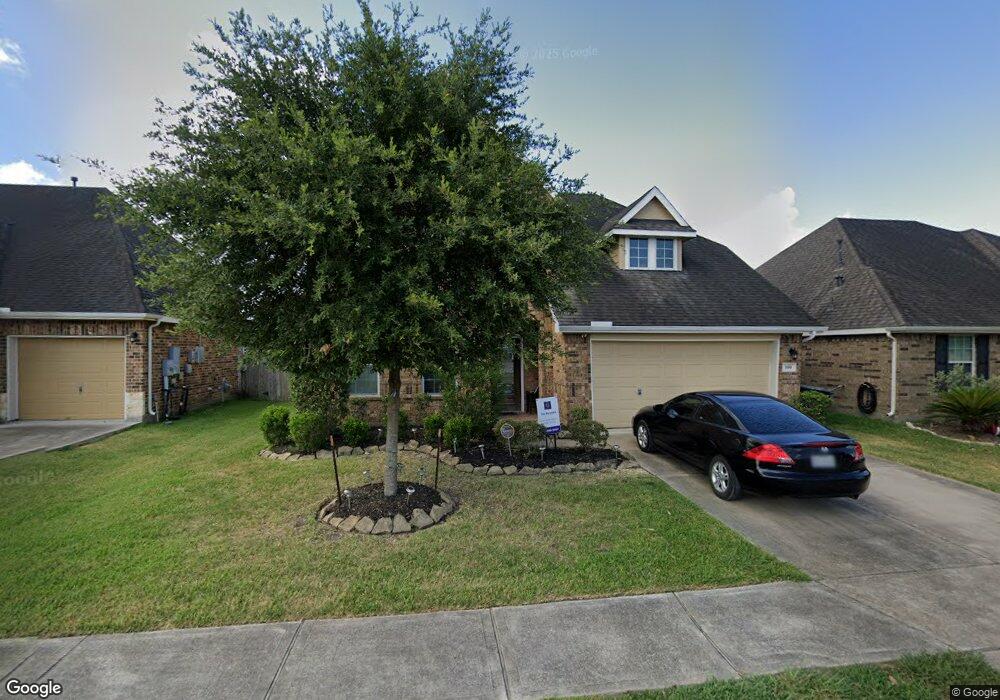 199 Midtown Park Dr, Alvin, TX 77511 - photo 1