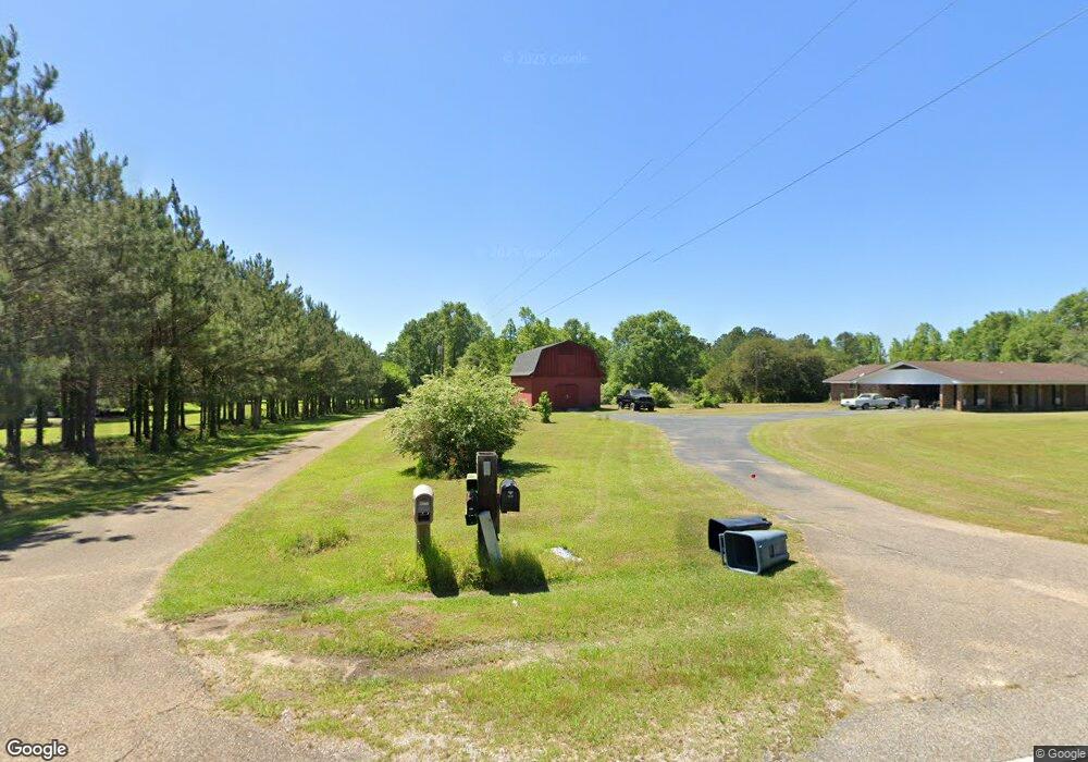 1305 Springhill Rd, Laurel, MS 39443 - photo 1